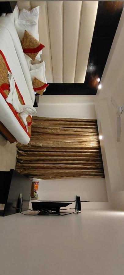 Hotel Benz International Делі Екстер'єр фото