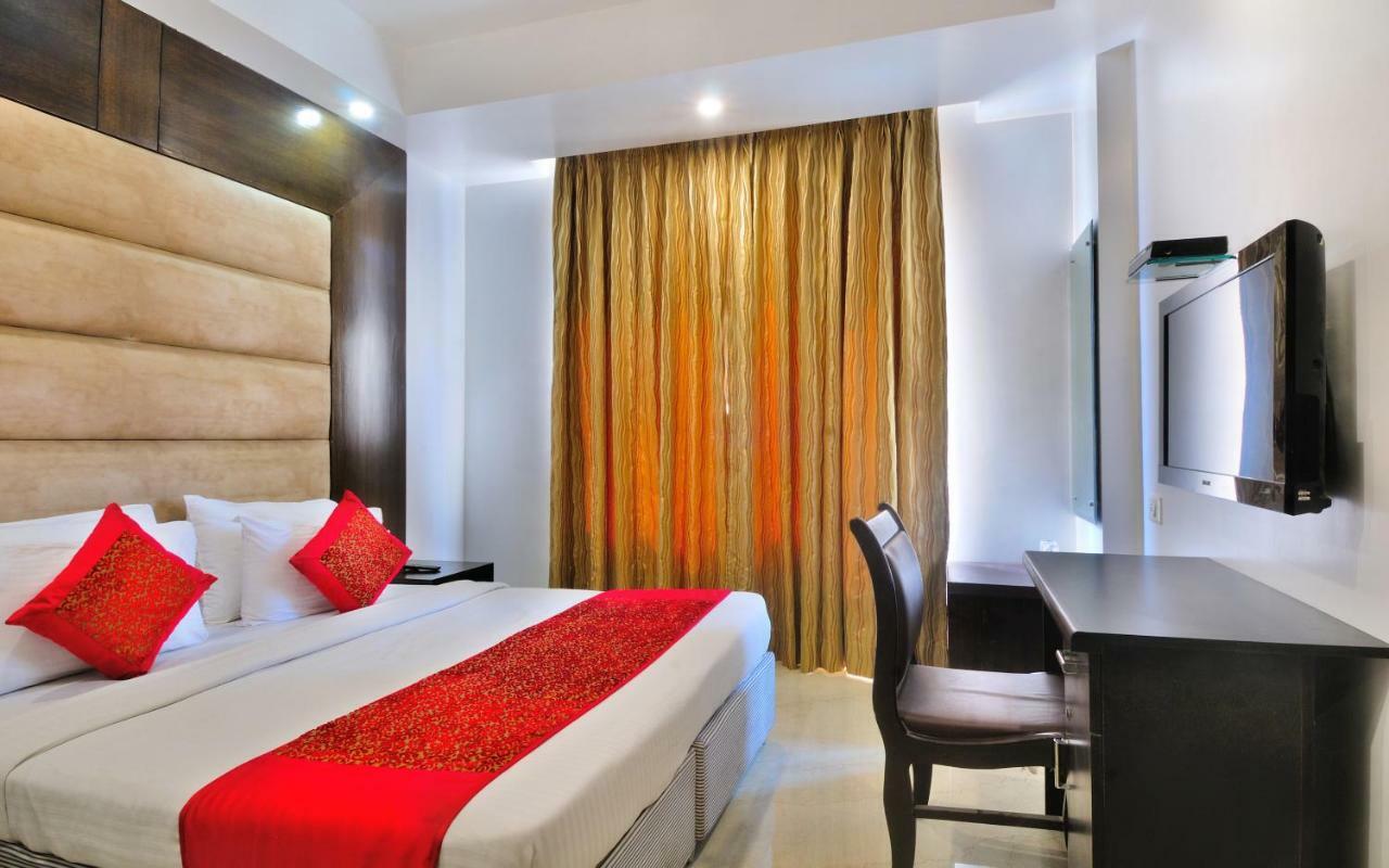 Hotel Benz International Делі Екстер'єр фото